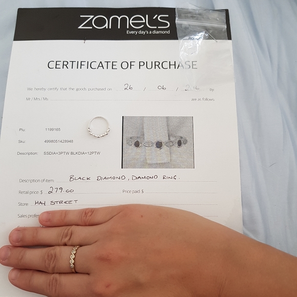 Black and white Diamond Sterling Silver Ring - Picture 3 of 4